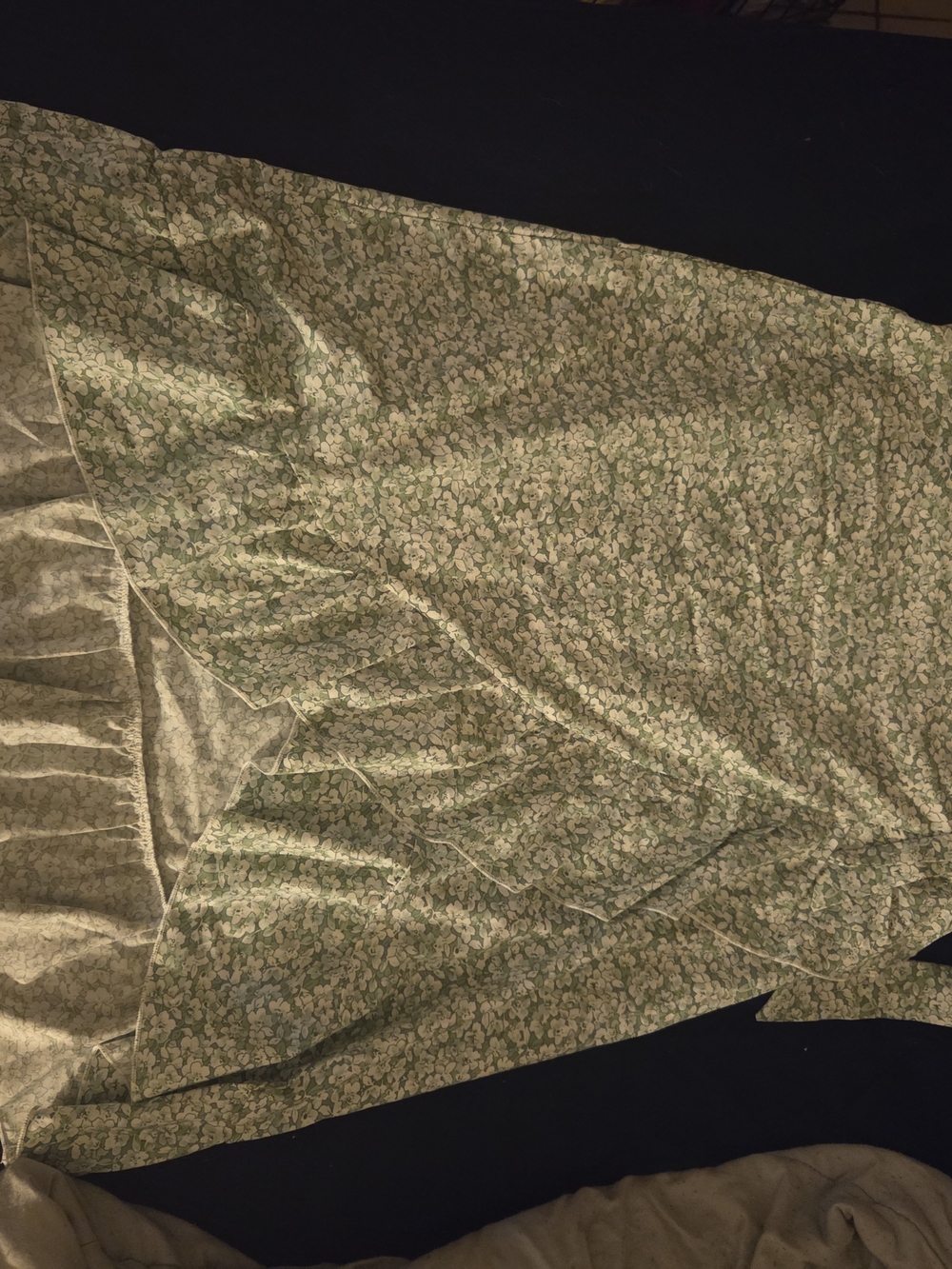 Shein Skirt - Picture 2 of 4